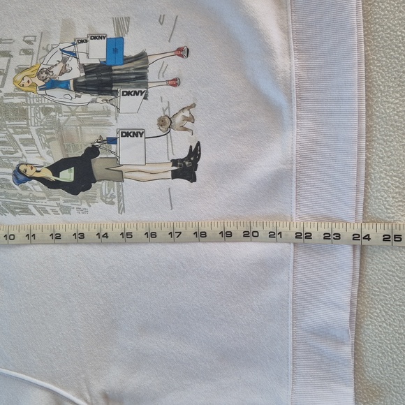 DKNY Women's White Graphic Sweatshirt, size XL - Picture 12 of 12